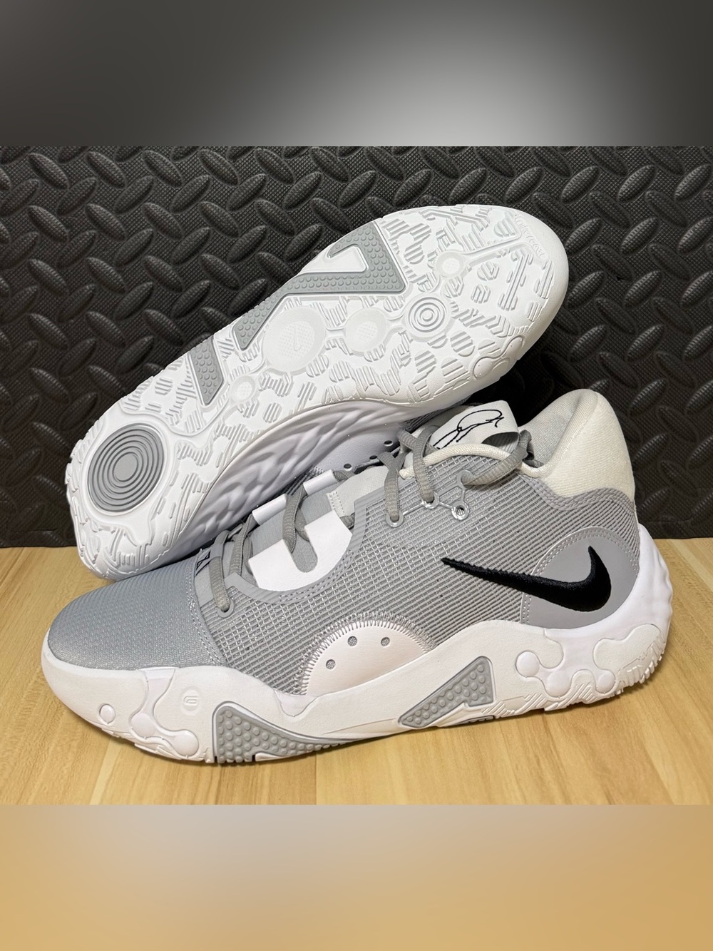 Nike PG 6 TB Promo Wolf Grey DX6654-003 Basketball Shoes Mens Size 9
